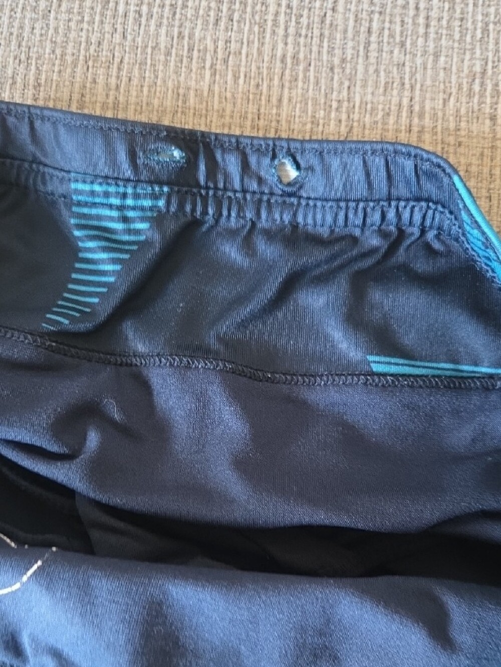Oiselle Roga Shorts - Picture 4 of 5